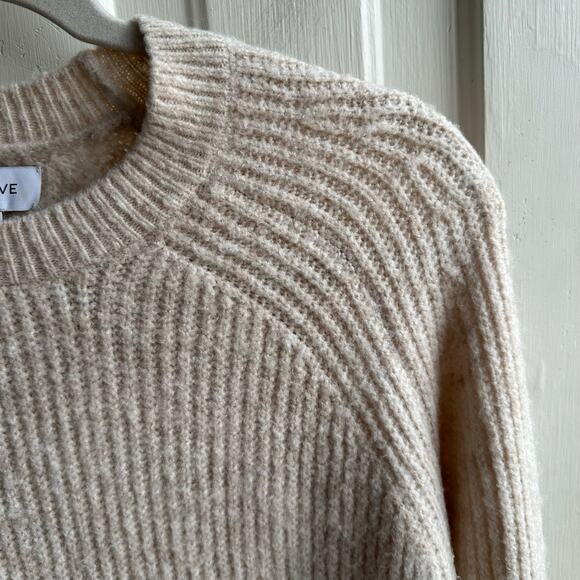 Evereve Avery Rib-Knit Sweater Oatmeal - Picture 4 of 7
